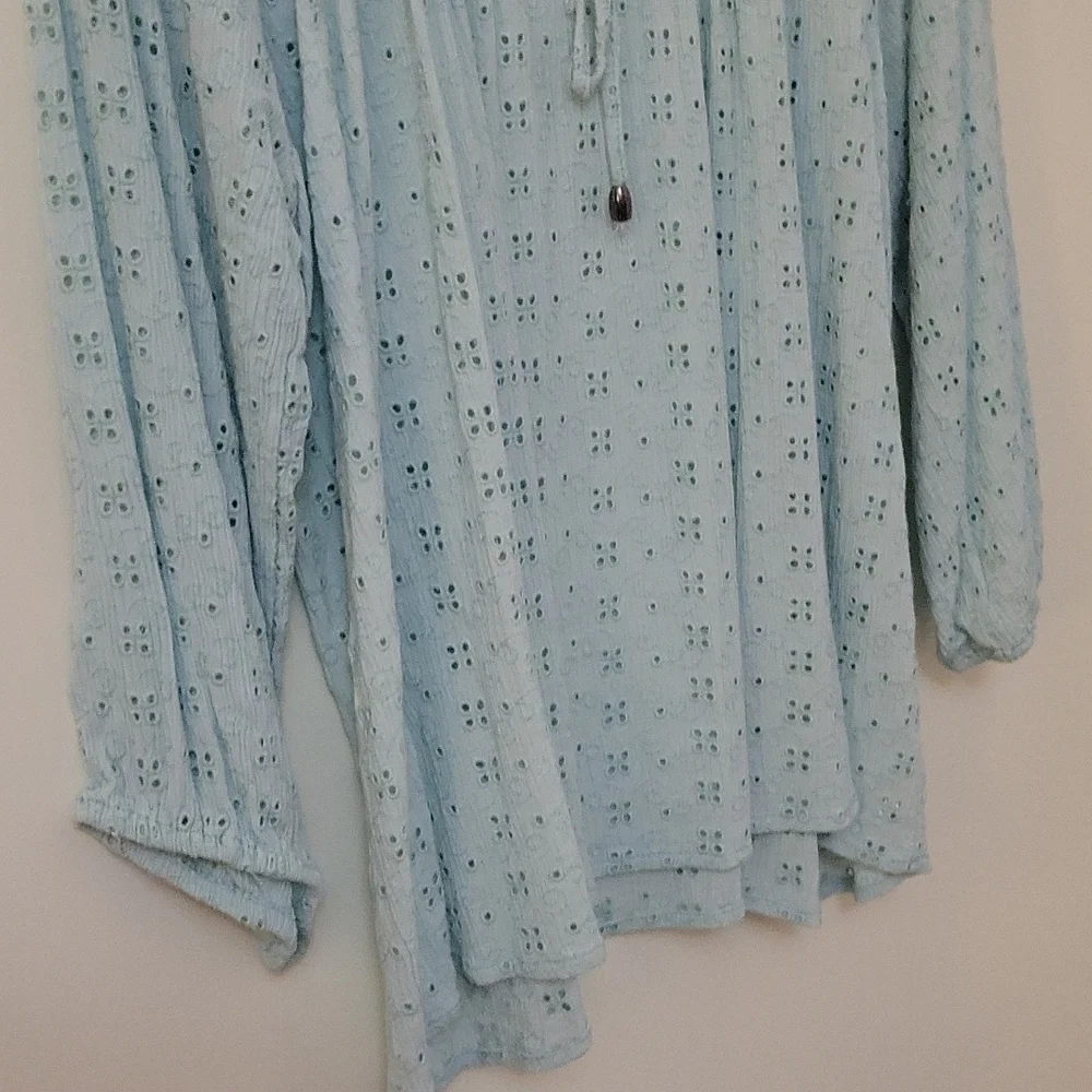 NEW DIRECTIONS Eyelet Peasant Tie Neckline Cottage Coquette Blouse - Picture 5 of 9